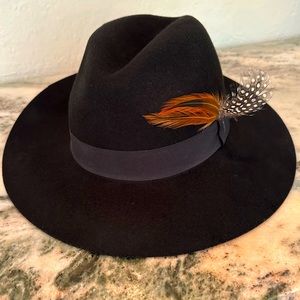 Lauren black wool fedora hat with feather accents size M